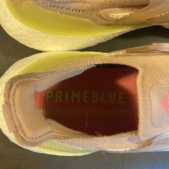 Adidas Ultraboost Sneakers - Picture 3 of 5